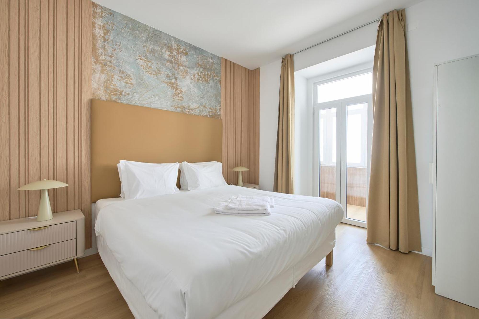 Hostel Brand New Anjos *