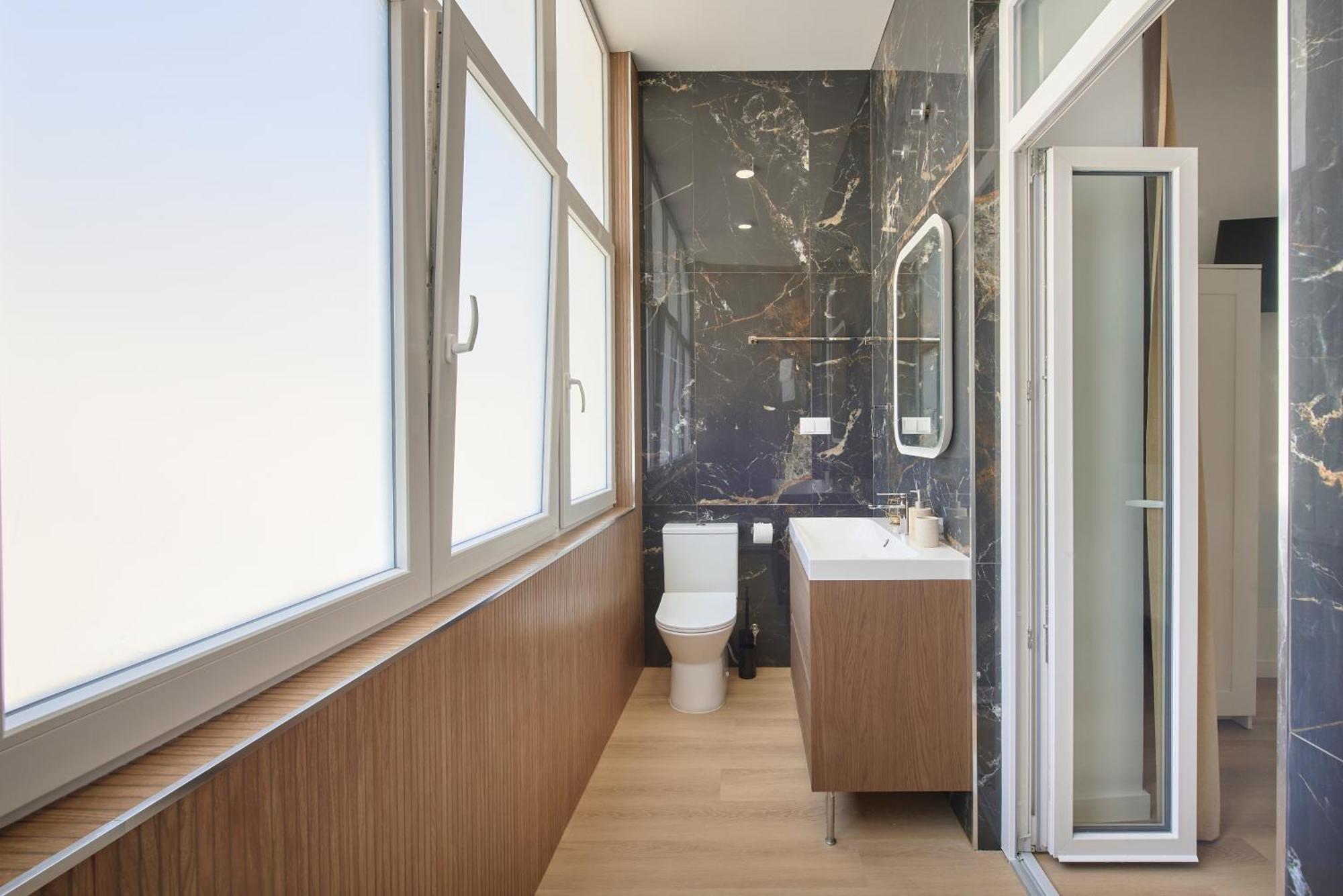 Brand New Anjos Hostel