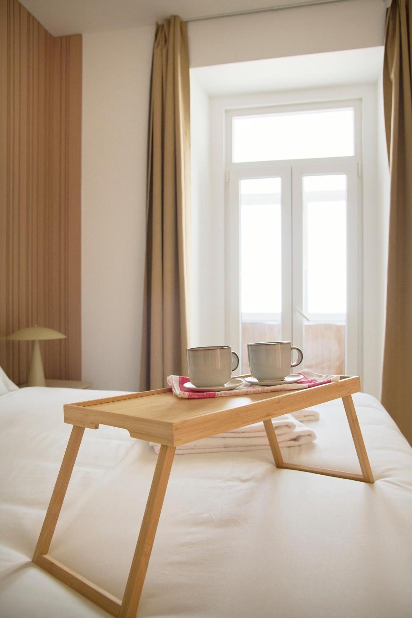 Brand New Anjos Hostel Lissabon
